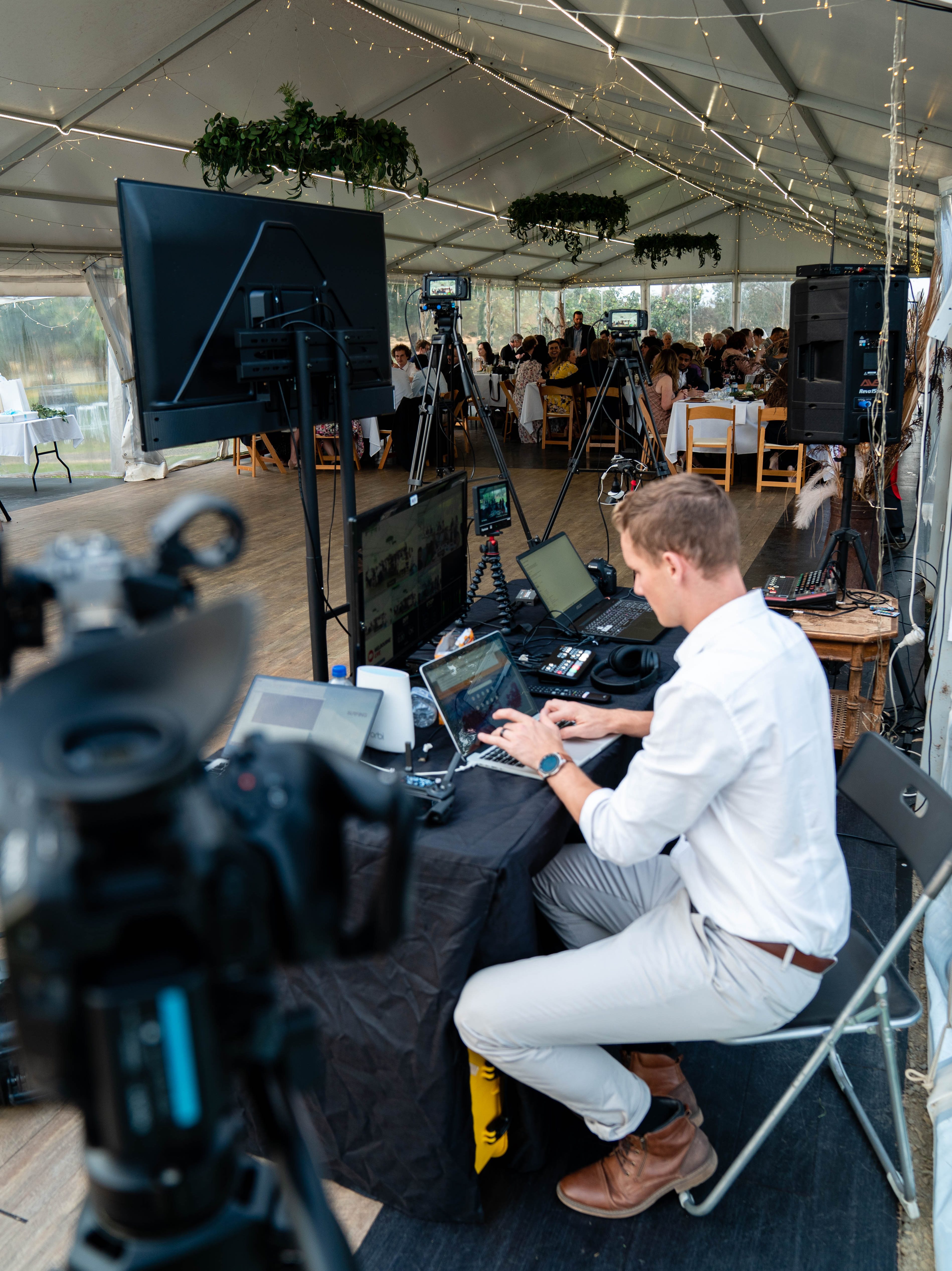 wedding reception live stream